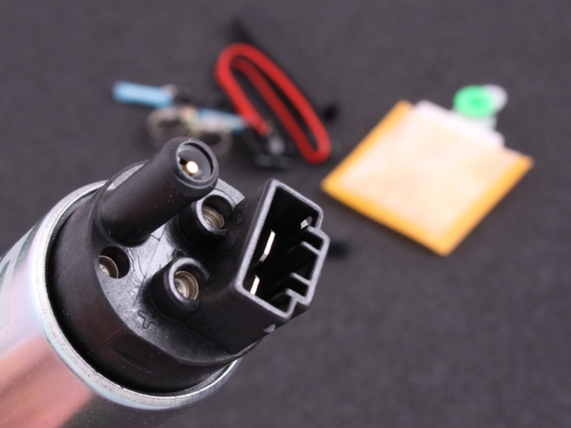 Bränslepump Deatschwerks 340 liter/h (i tanken)